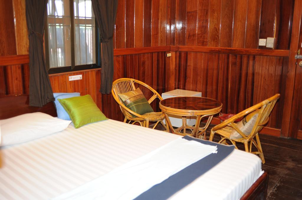 The City Premium Guesthouse Siem Reap Ruang foto