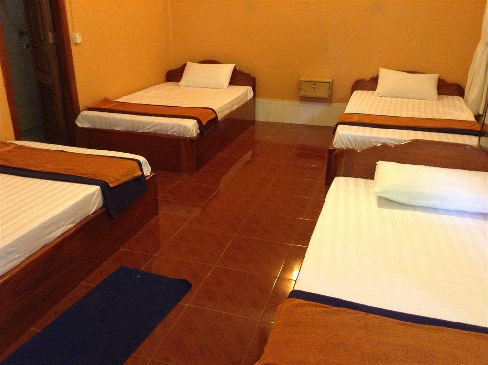 The City Premium Guesthouse Siem Reap Bagian luar foto
