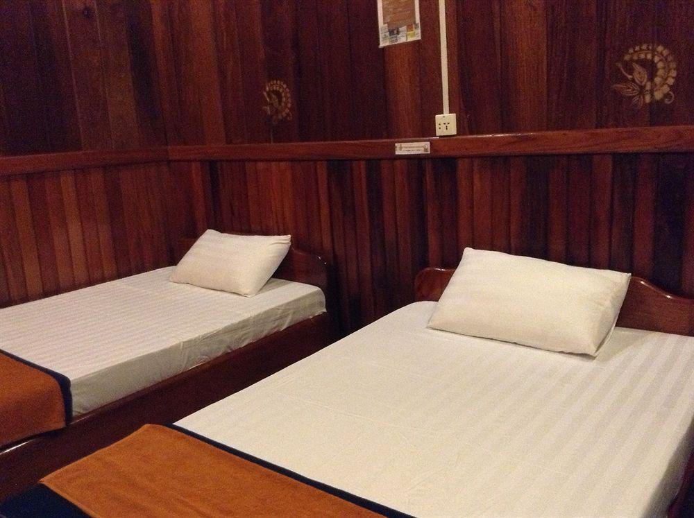 The City Premium Guesthouse Siem Reap Bagian luar foto