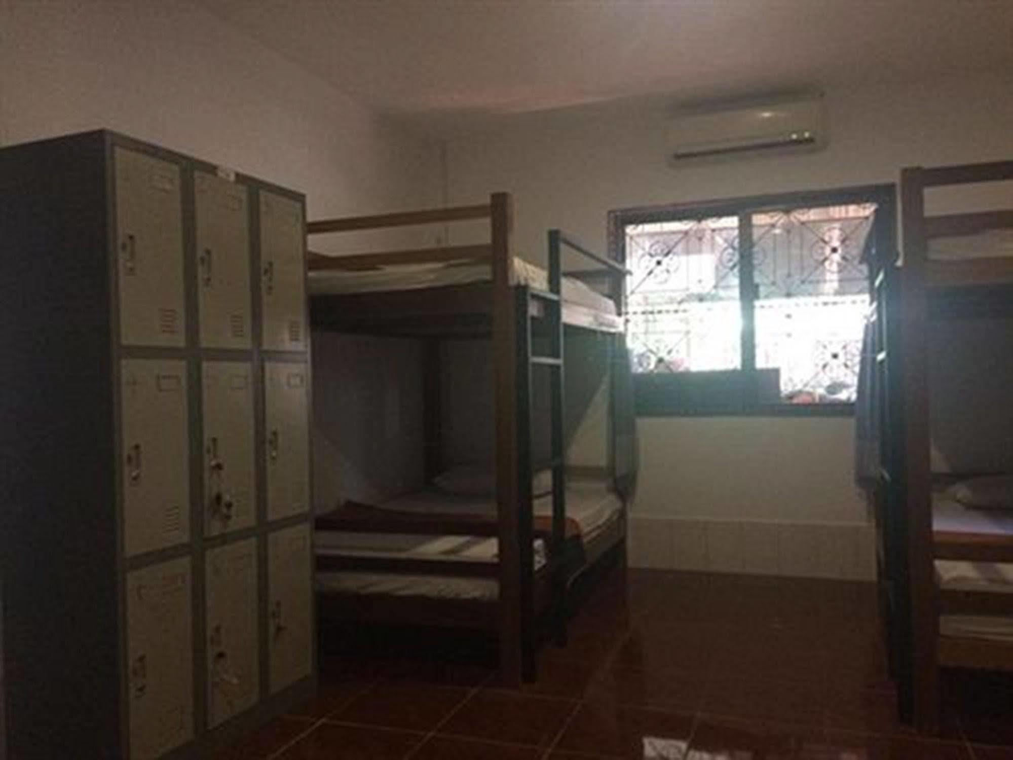 The City Premium Guesthouse Siem Reap Bagian luar foto