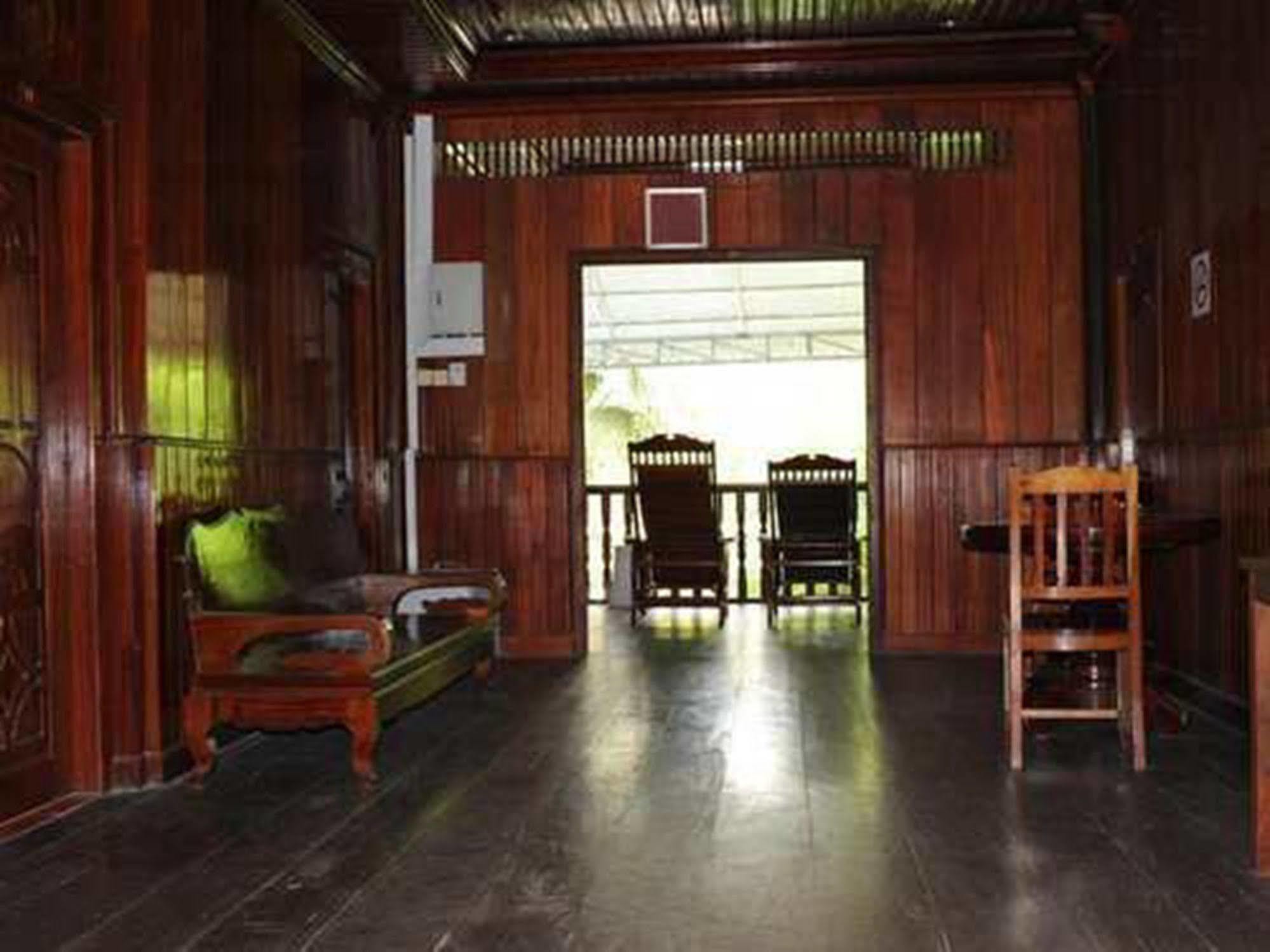 The City Premium Guesthouse Siem Reap Bagian luar foto