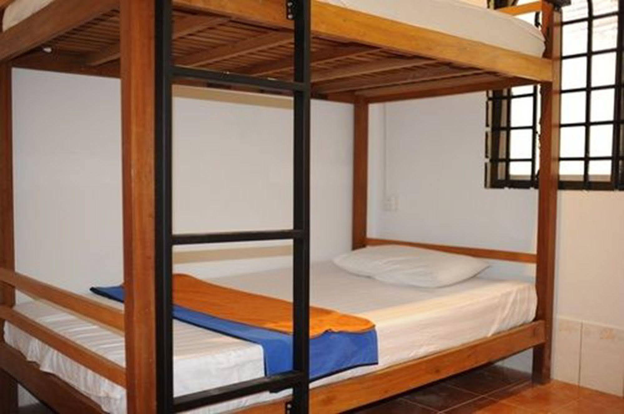 The City Premium Guesthouse Siem Reap Bagian luar foto